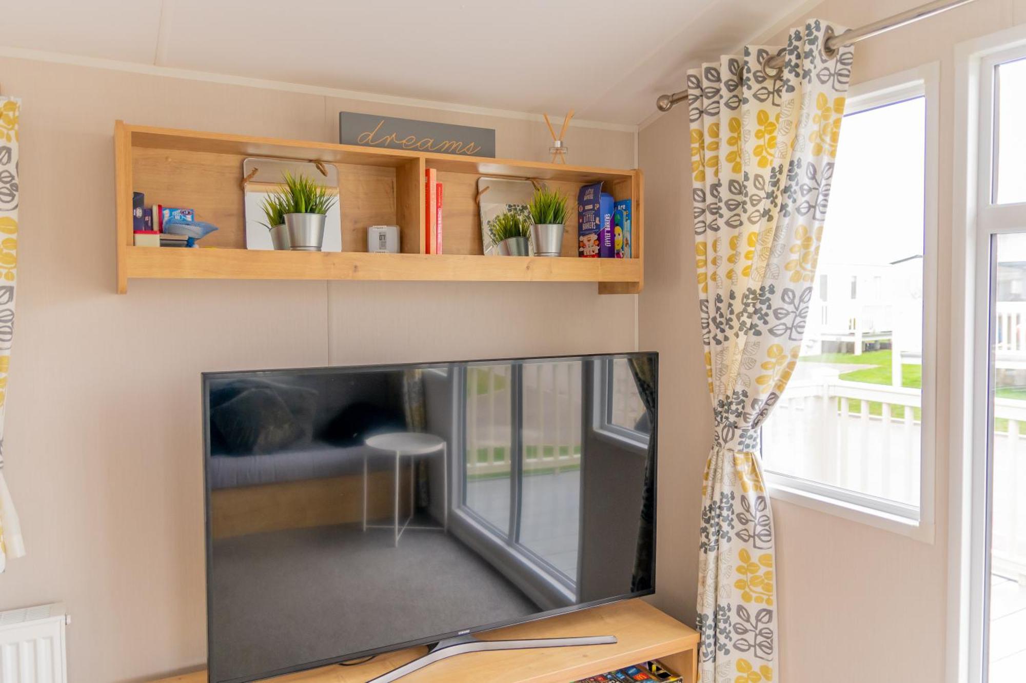 64 Lancaster The Lazy Willow 3 Bedroom Hot Tub Caravan Tattershall Lakes Εξωτερικό φωτογραφία
